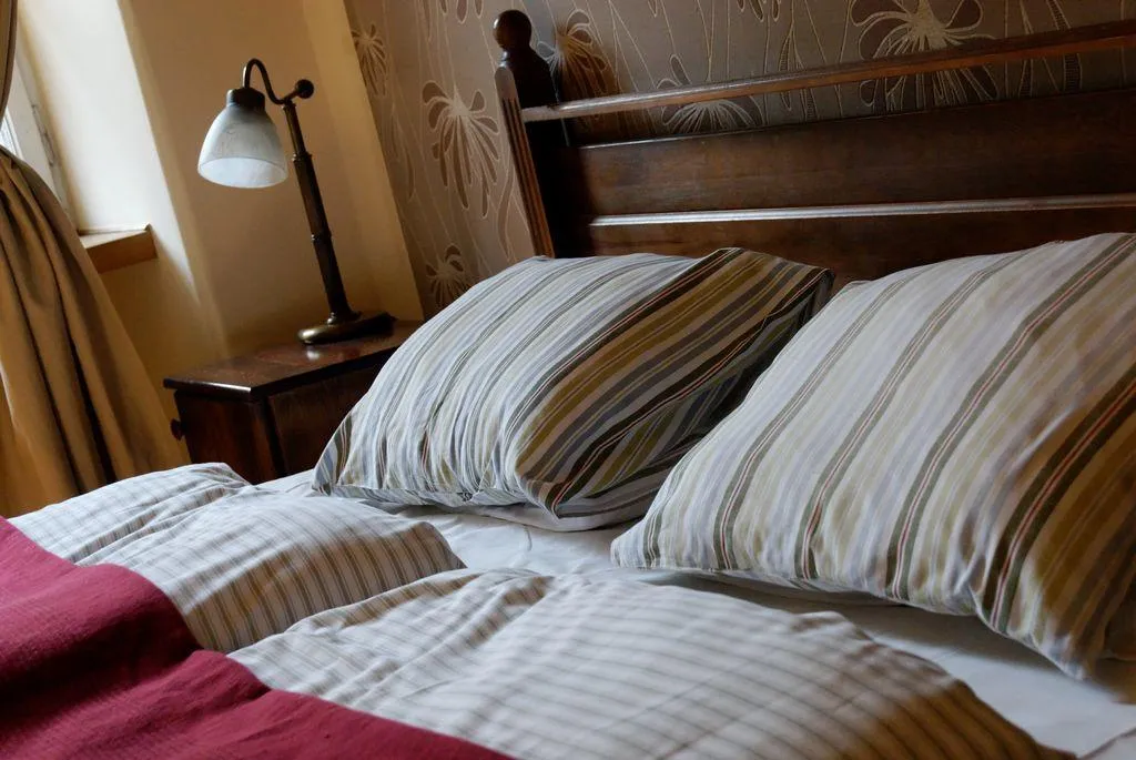 APARTMENT CAPACITY 5 TWO BEDROOMS Room, P&J Tourist Apartments, Krakow