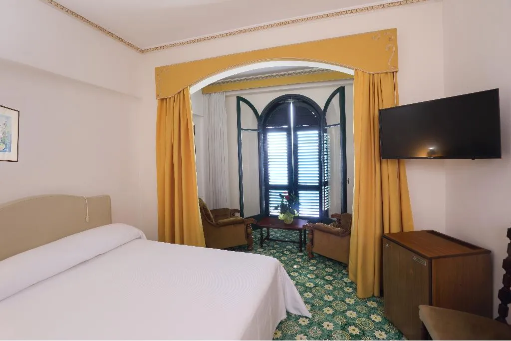 QUADRUPLE STANDARD Room, Lido Mediterranee, Taormina
