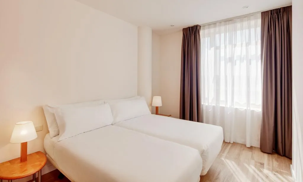 APARTMENT TWO BEDROOMS Room, Sercotel Sabadell Arrahona, Barcelona