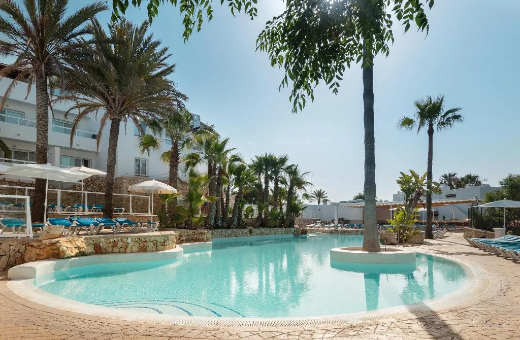 Pool, Hotel Palia Puerto Del Sol, Majorca