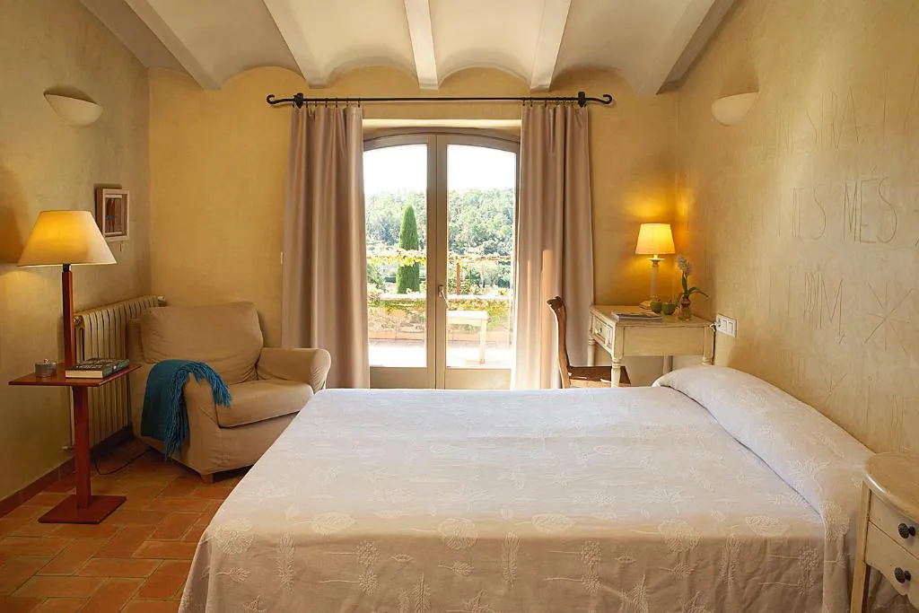 DOUBLE WITH TERRACE Room, La Plaça Madremanya, Costa Brava