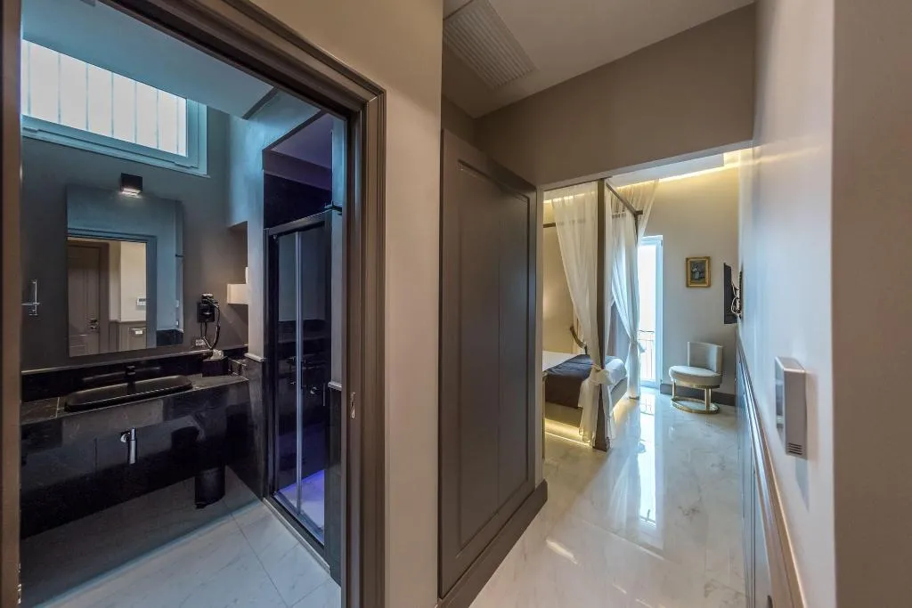 Room, Relais San Severo, Naples