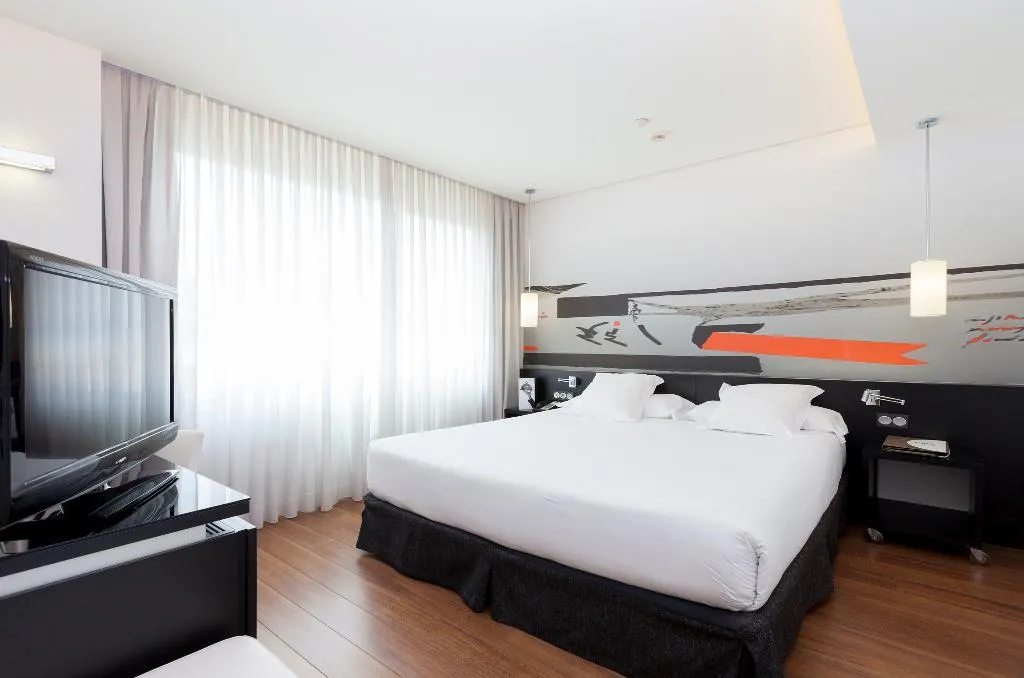 TRIPLE STANDARD Room, Axor Barajas, Madrid