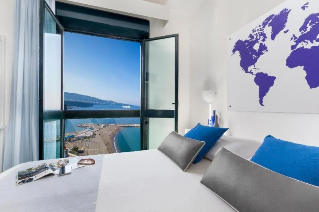 DOUBLE SUPERIOR SEA VIEW Room, Panorama Palace, Naples