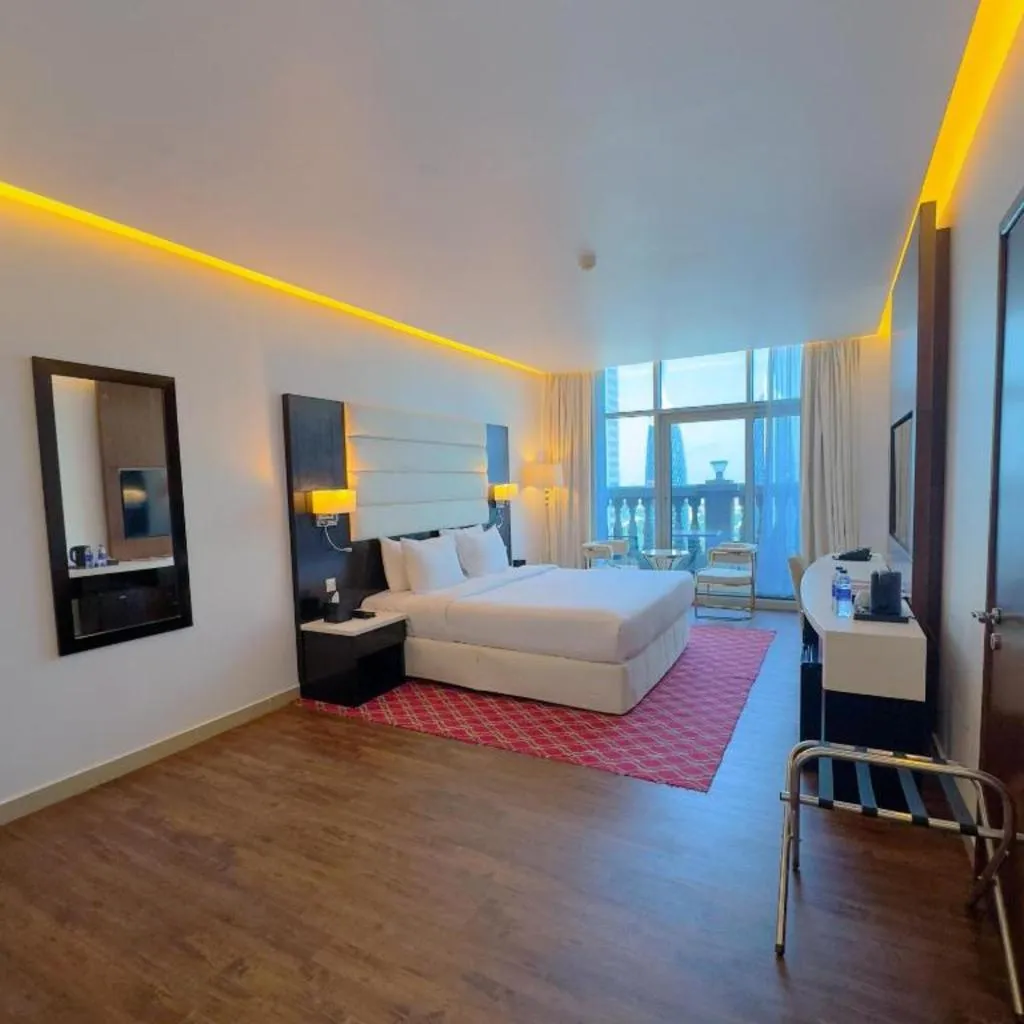 DOUBLE CLUB Room, Sunday Mega Hotel Sheikh Zayed Road Near DIFC, Dubai