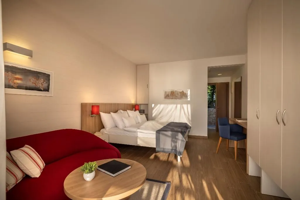 VILLA SEA VIEW Room, Isabella Island Resort Valamar Collection 4*, Istria
