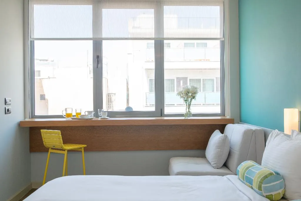TRIPLE CLASSIC Room, Athenaeum K29 Hotel, Athens