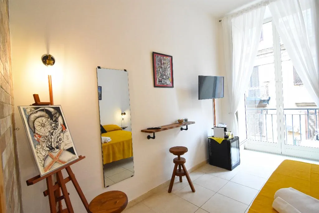 DOUBLE STANDARD Room, Napoli Cityscape, Naples