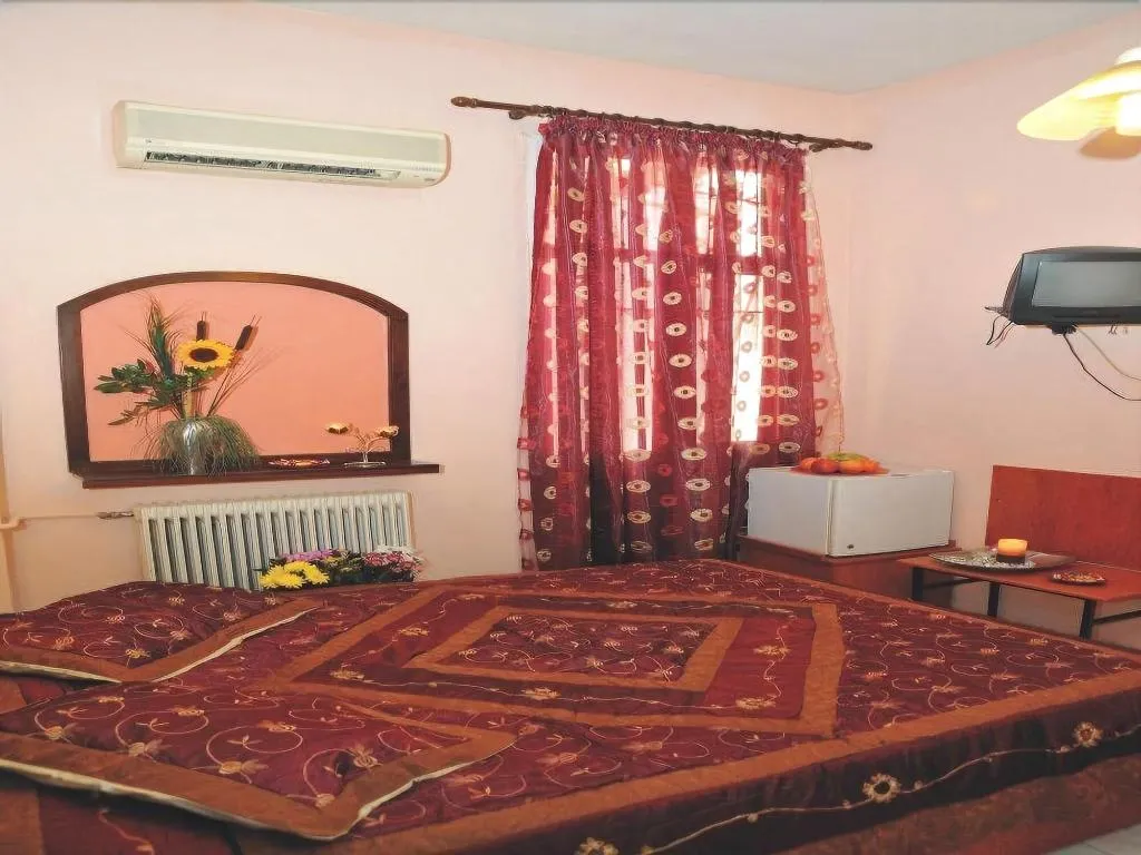 Room, Alexandria Hotel, Halkidiki