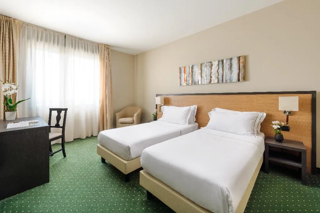 Room, Smart Hotel King, Milan