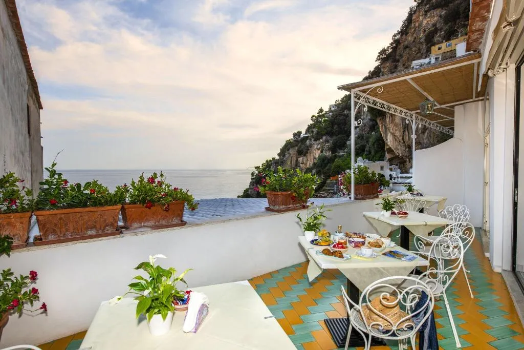 Restaurant, Pensione Casa Guadagno, Naples
