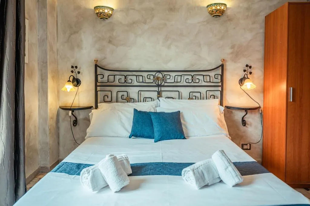 Room, B&B Marranzano, Catania