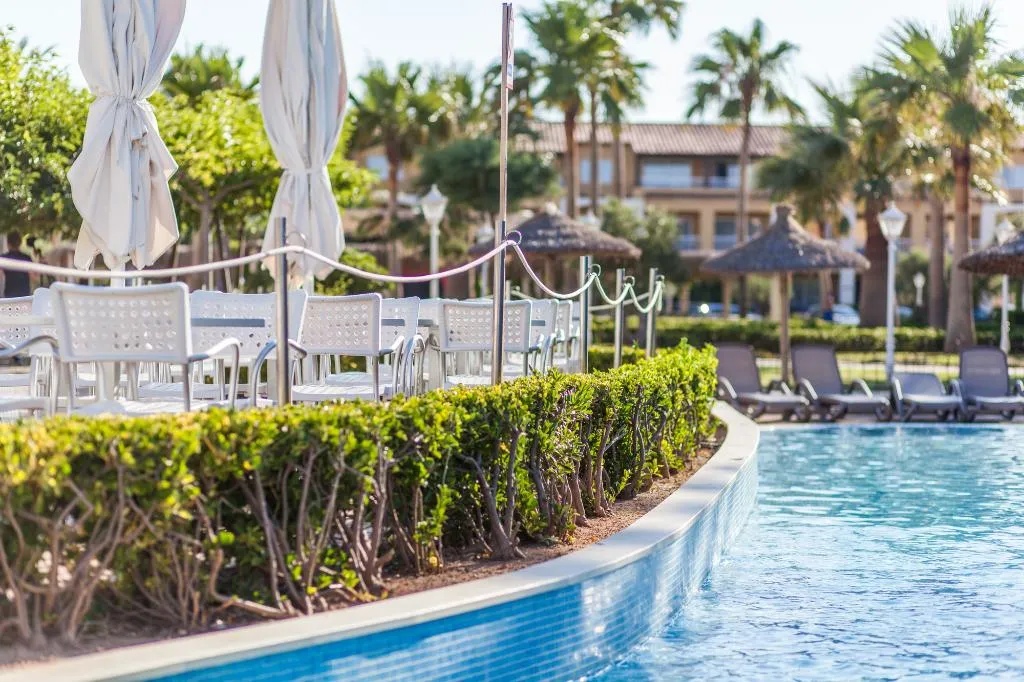Terrace, Club del Sol & Spa, Majorca