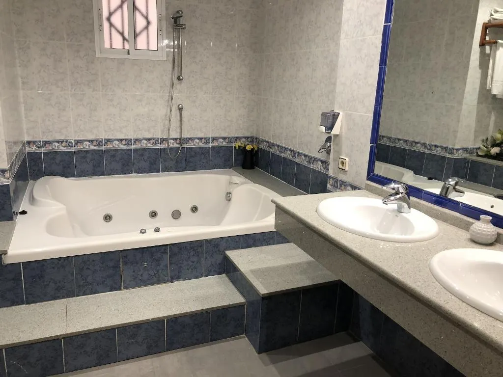 Room, Hostal Andres, Valencia