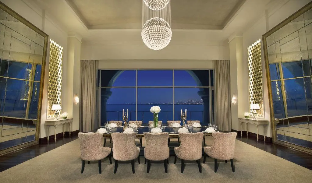 SUITE STANDARD Room, Waldorf Astoria Dubai Palm Jumeirah, Dubai