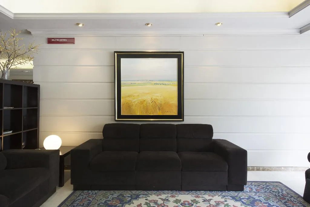 Lobby, Mirallac, Costa Brava