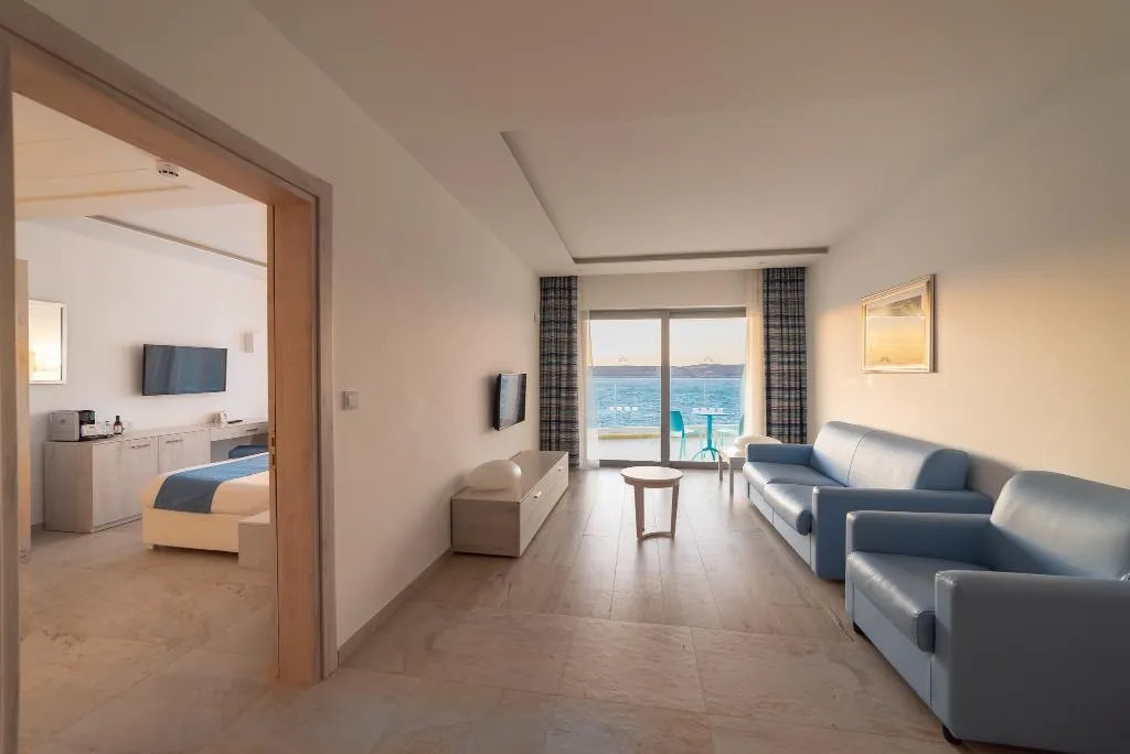 SUITE SEA VIEW Room, The Ramla Bay Resort, Malta