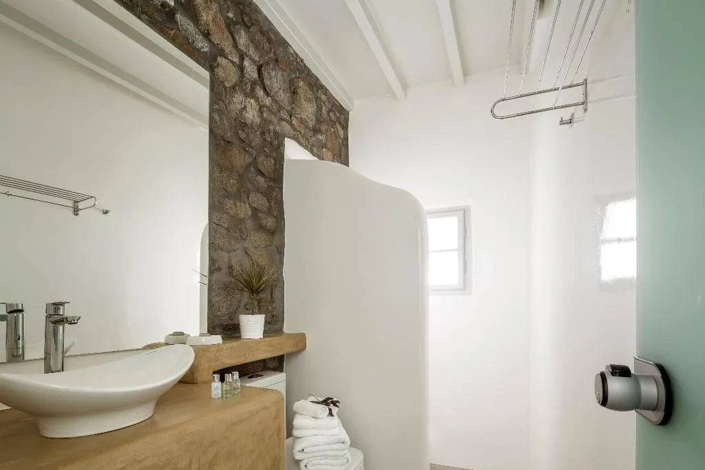 SUITE DELUXE WITH PRIVATE POOL Room, Greco Philia Elia Mykonos, Halkidiki