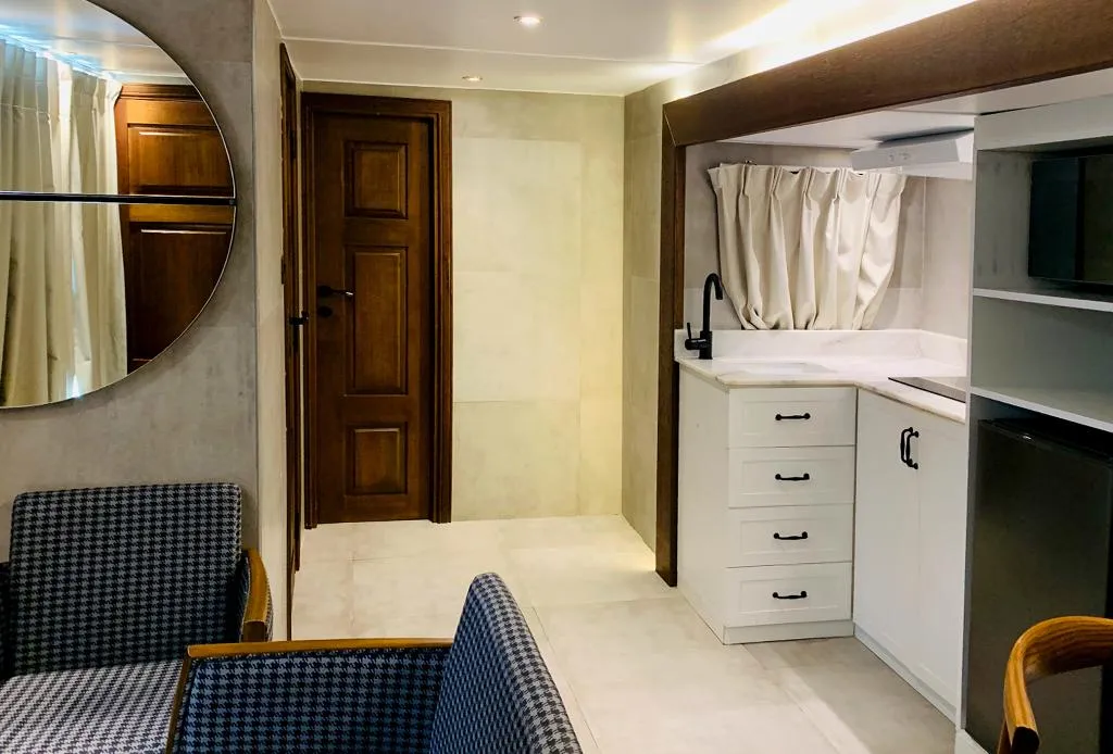 SUITE STANDARD Room, Caravana Beach Resort, Dubai