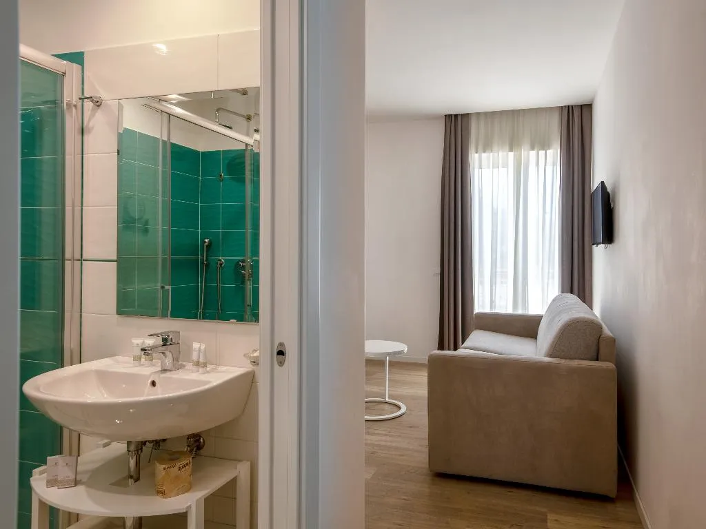 Double or Twin COMFORT Room, Hotel Isabella Sorrento, Naples