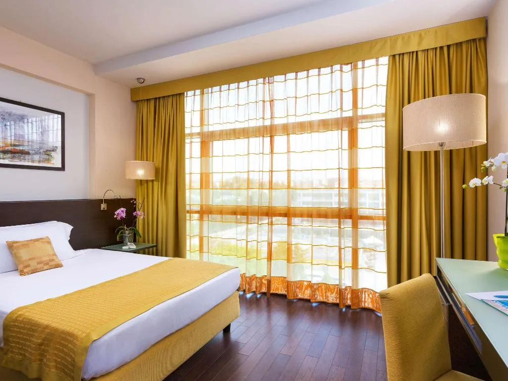 SINGLE STANDARD Room, Mercure Siracusa Prometeo, Catania