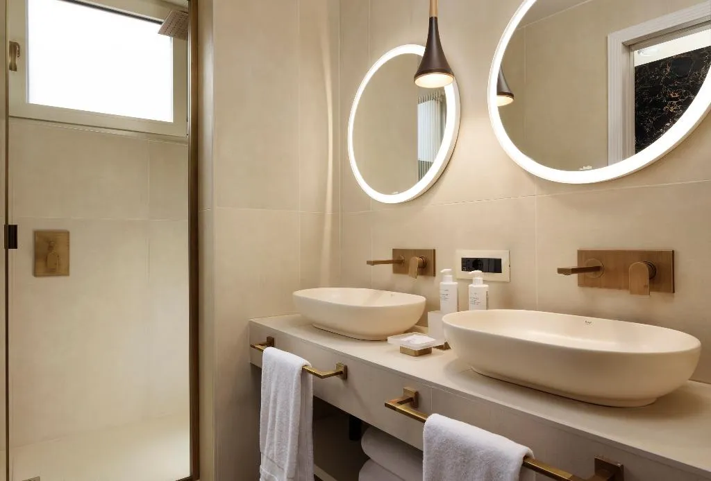 DOUBLE EXECUTIVE SUPERIOR Room, Grand Hotel Palatino, Rome