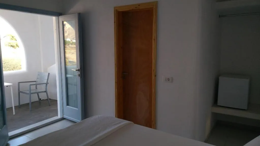 Room, Daylight, Santorini