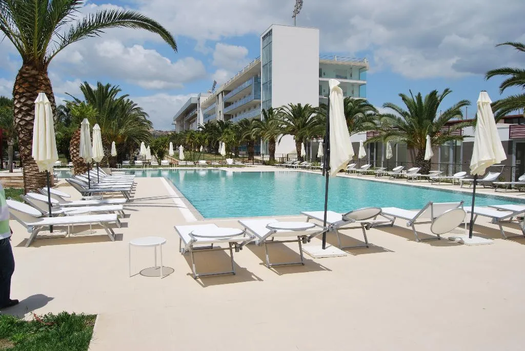 Pool, Eureka Palace Hotel Spa Resort, Catania