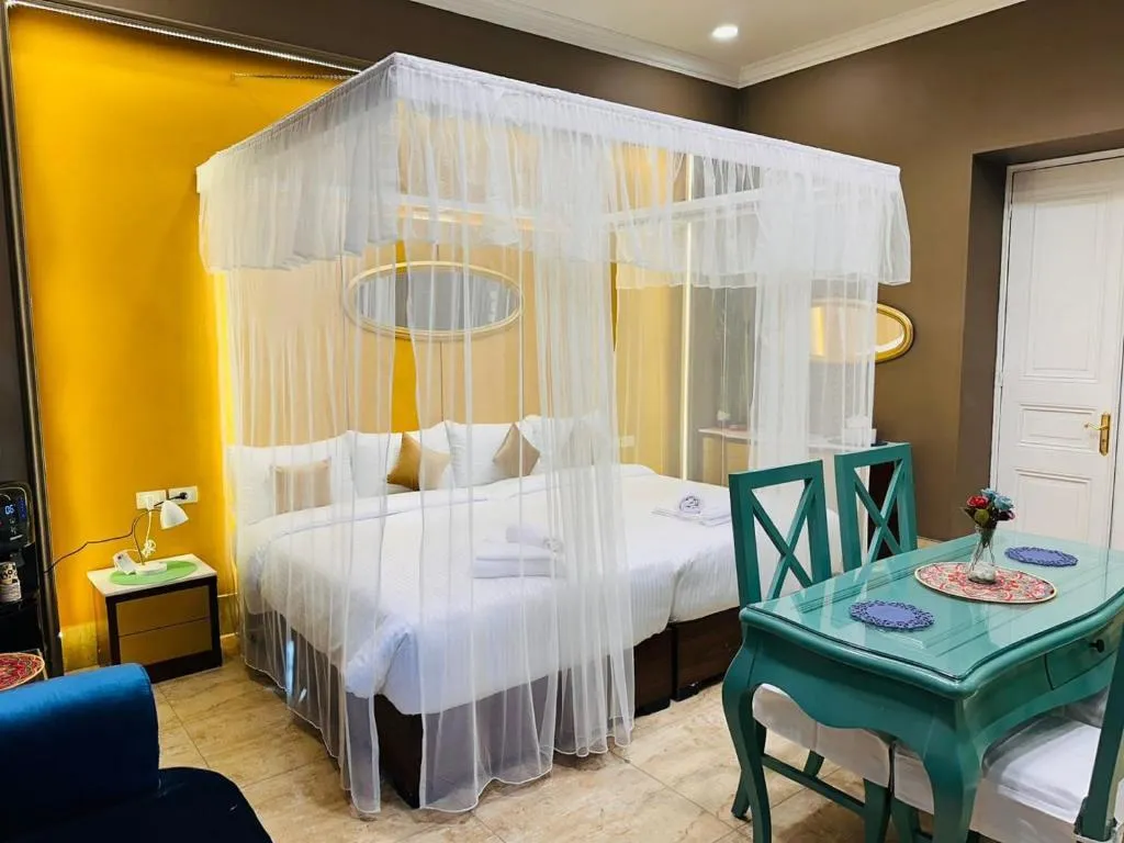 QUADRUPLE DELUXE Room, Ga Plus, Cairo