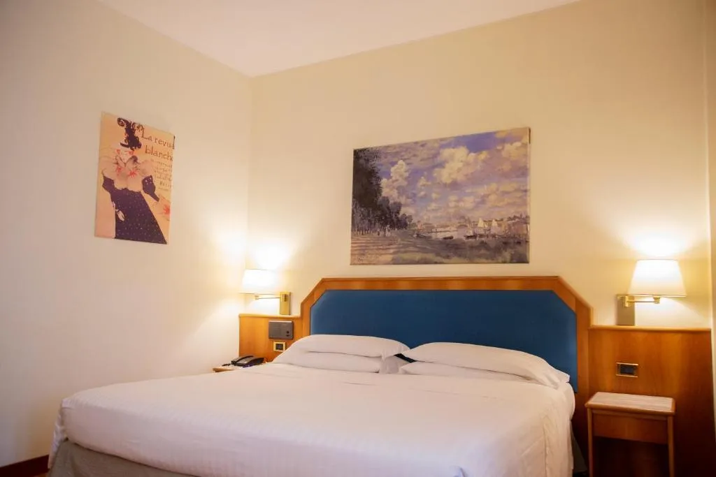 DOUBLE STANDARD Room, iH Hotels Milano Eur, Milan