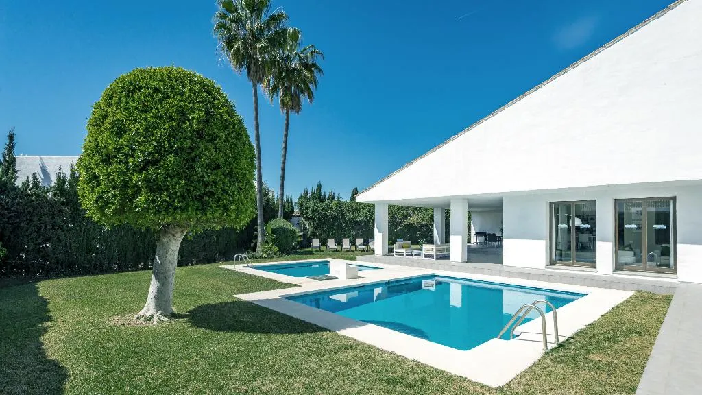 VILLA STANDARD Room, Villa Marina Puerto Banus, Costa Del Sol
