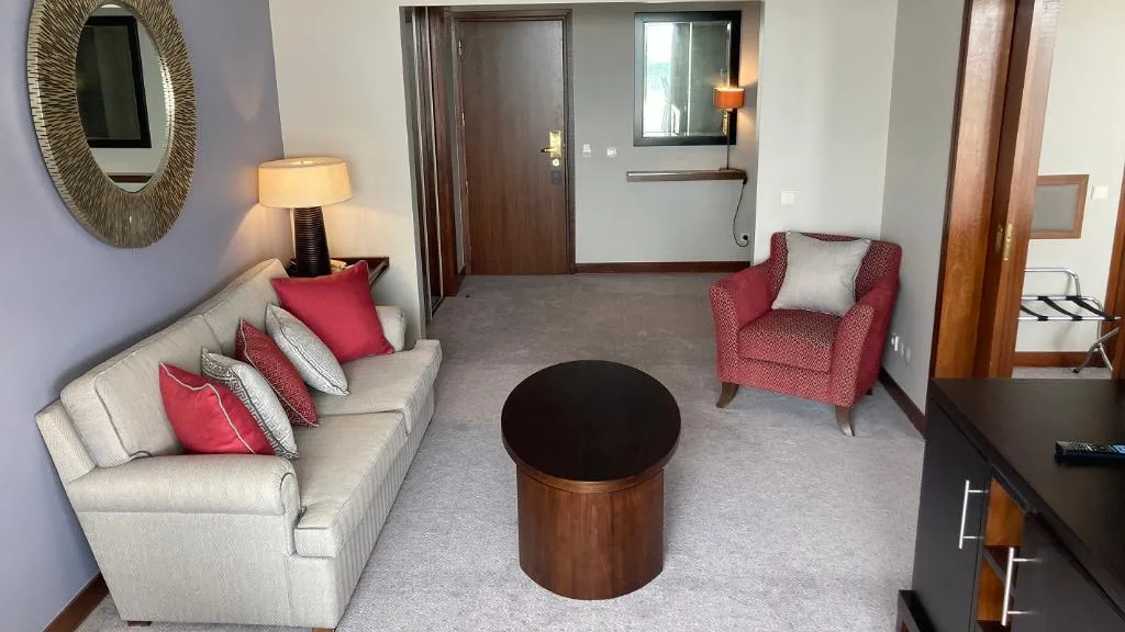 SUITE SUPERIOR QUEEN BED Room, Verdi Santarem, Lisbon