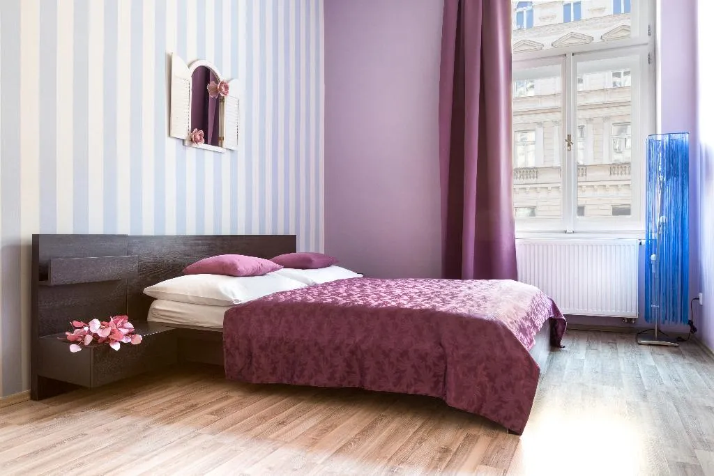 APARTMENT STANDARD Room, Royal Court Legerova, Prague