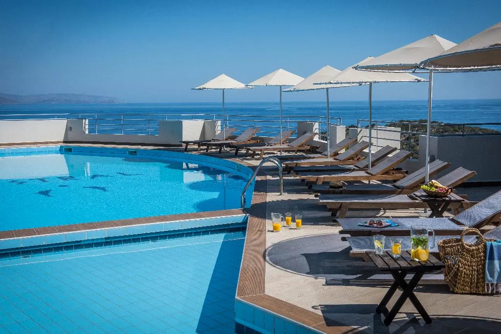 Pool, Mistral Mare, Crete