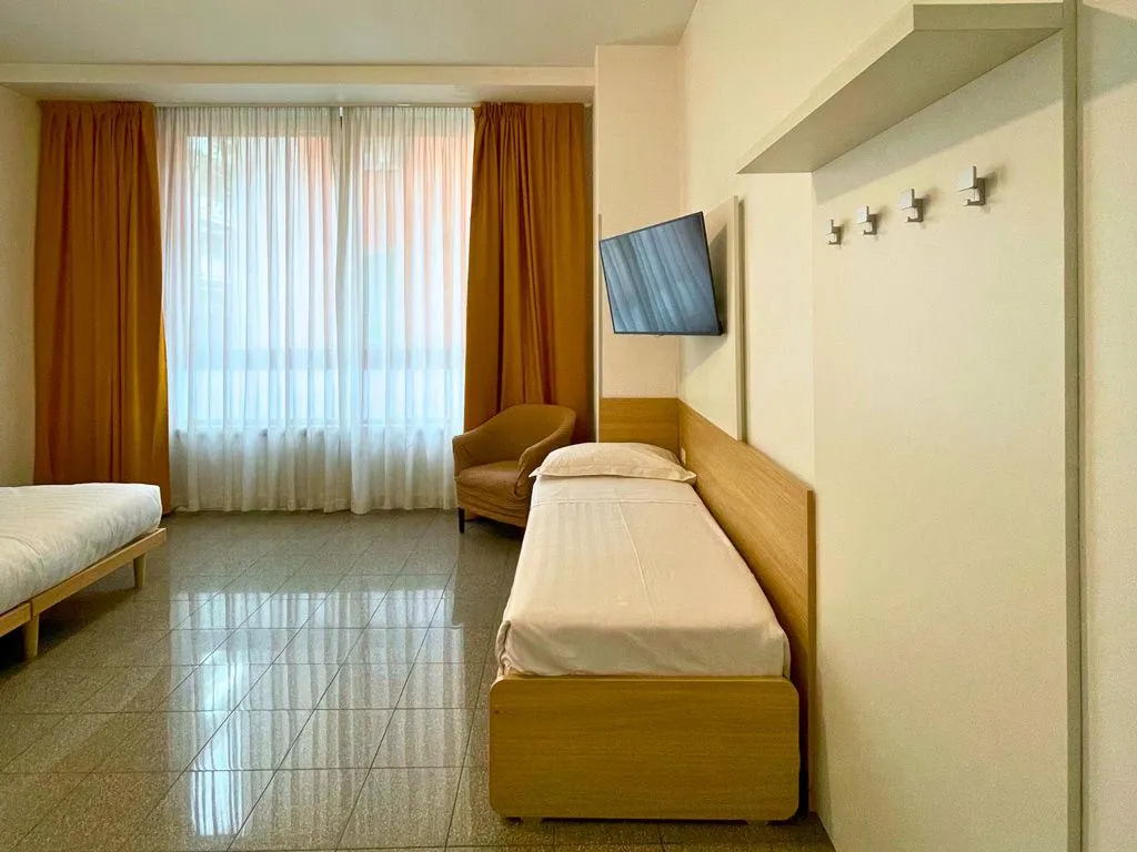 SUITE CAPACITY 4 Room, Navigli Suites, Milan