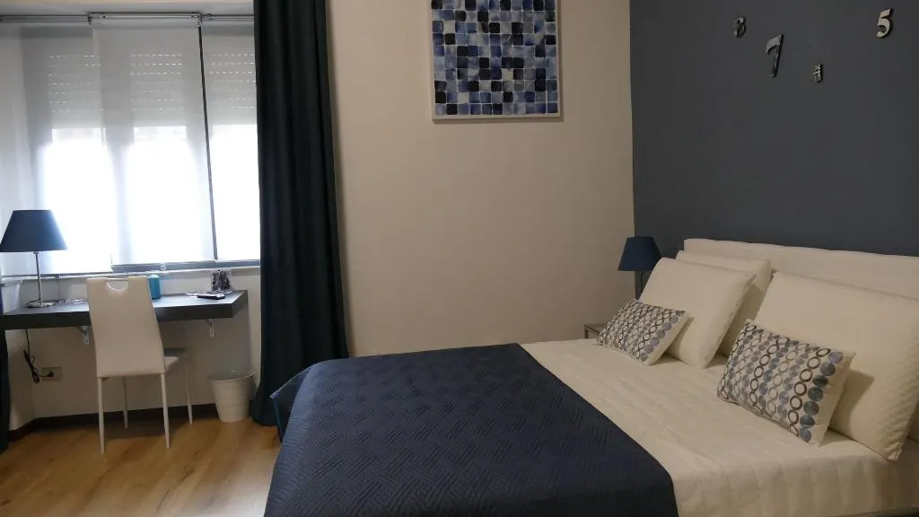 Room, Fusorario B&B, Catania
