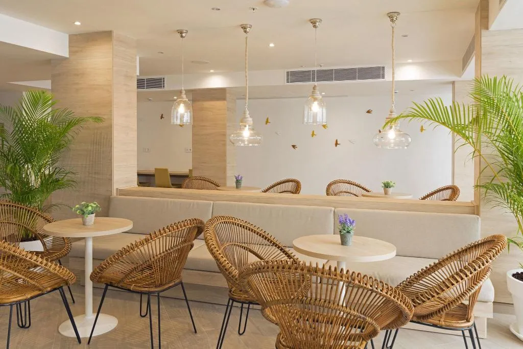 Lobby, HSM Son Verí, Majorca