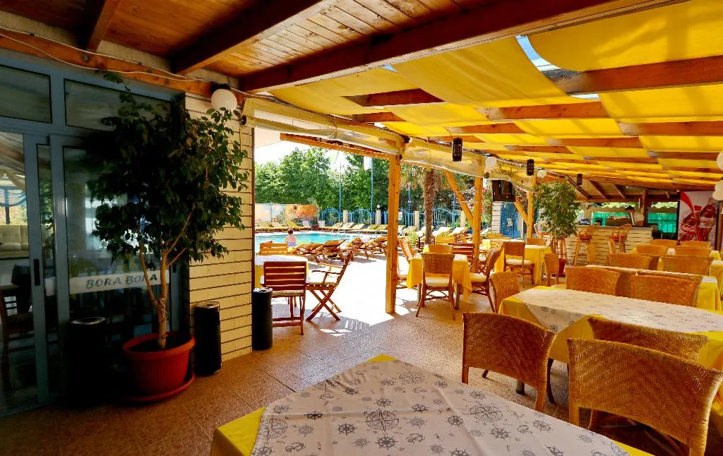 Restaurant, Bora Bora, Bourgas