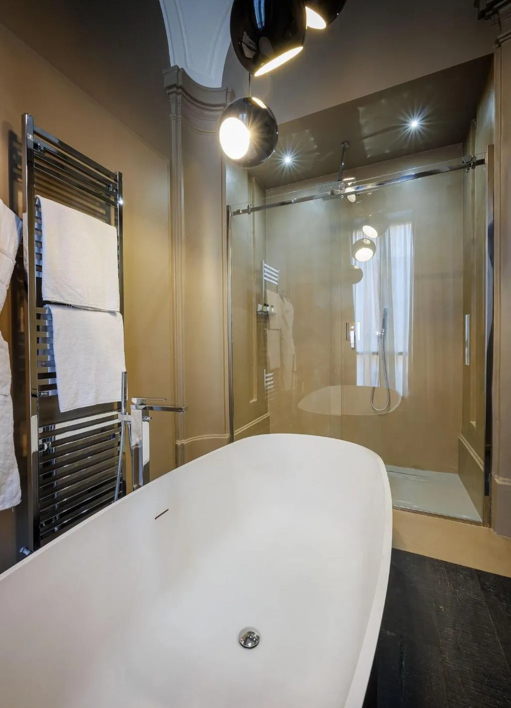 JUNIOR SUITE KING SIZE BED Room, Dom Hotel Roma, Rome