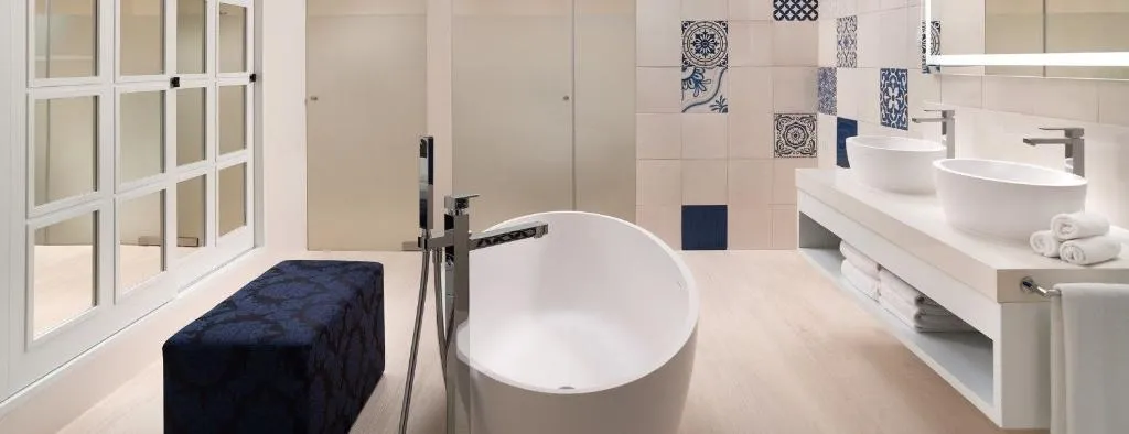 Room, Pine Cliffs Hotel, a Luxury Collection Resort, Algarve