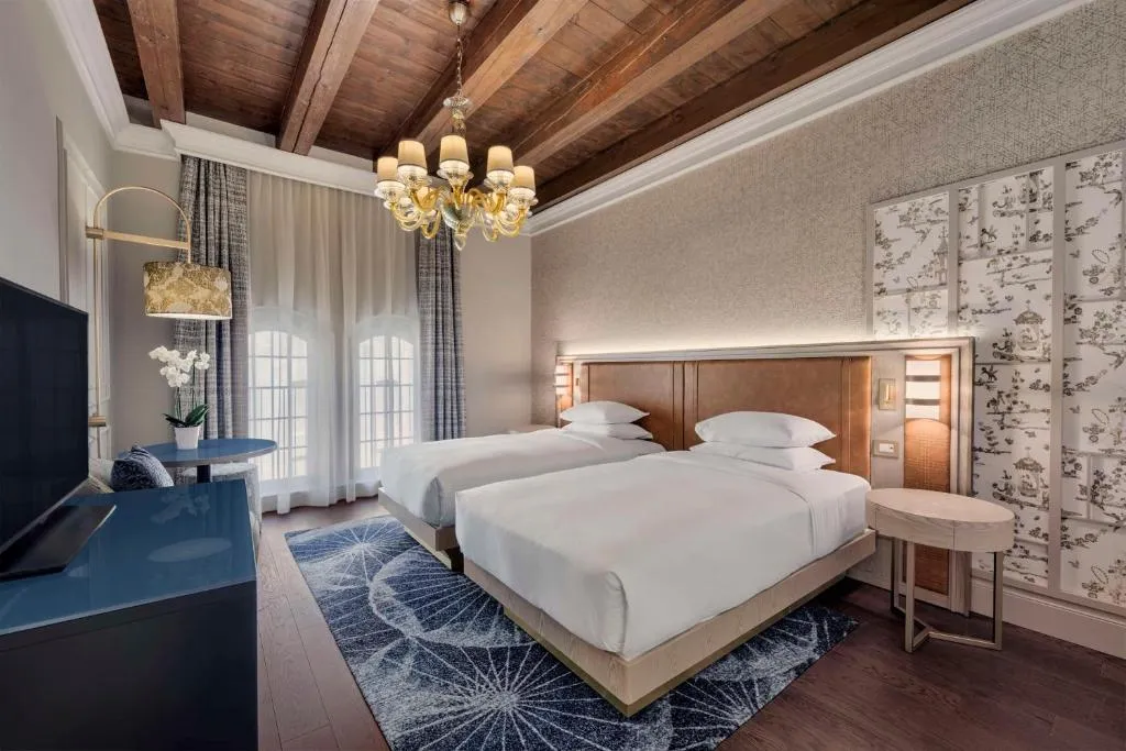 TWIN SUPERIOR Room, Hilton Molino Stucky Venice, Venice
