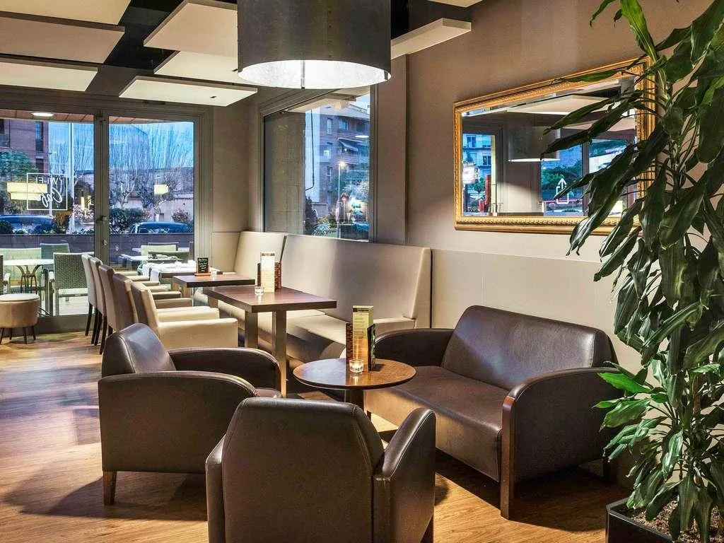 Bar, ibis Styles Figueres Ronda, Costa Brava