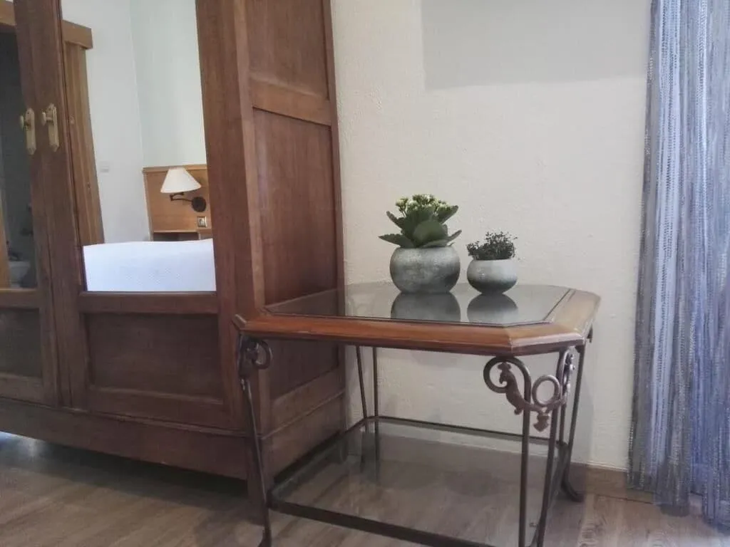 Room, Hostal Balcón al mar, Valencia