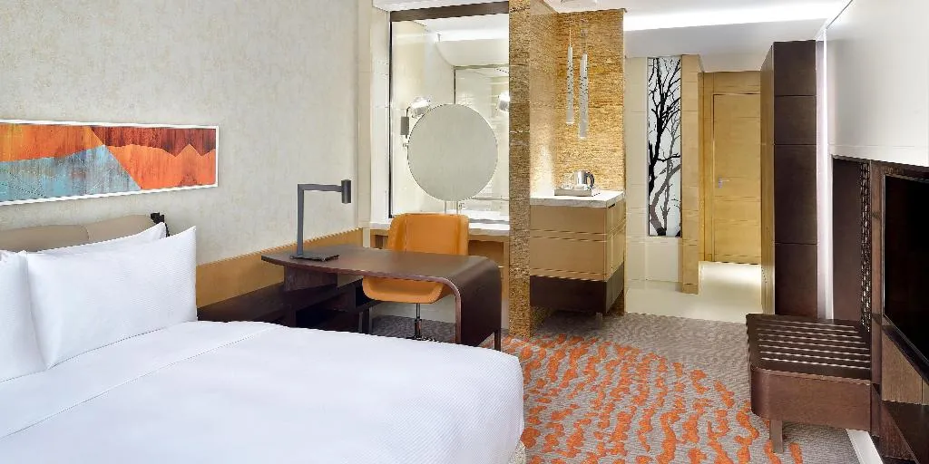 Room DELUXE Room, Crowne Plaza Dubai Marina, Dubai
