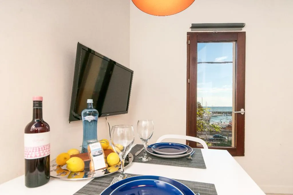 APARTMENT TWO BEDROOMS Room, Eco Grus Apartaments, Barcelona