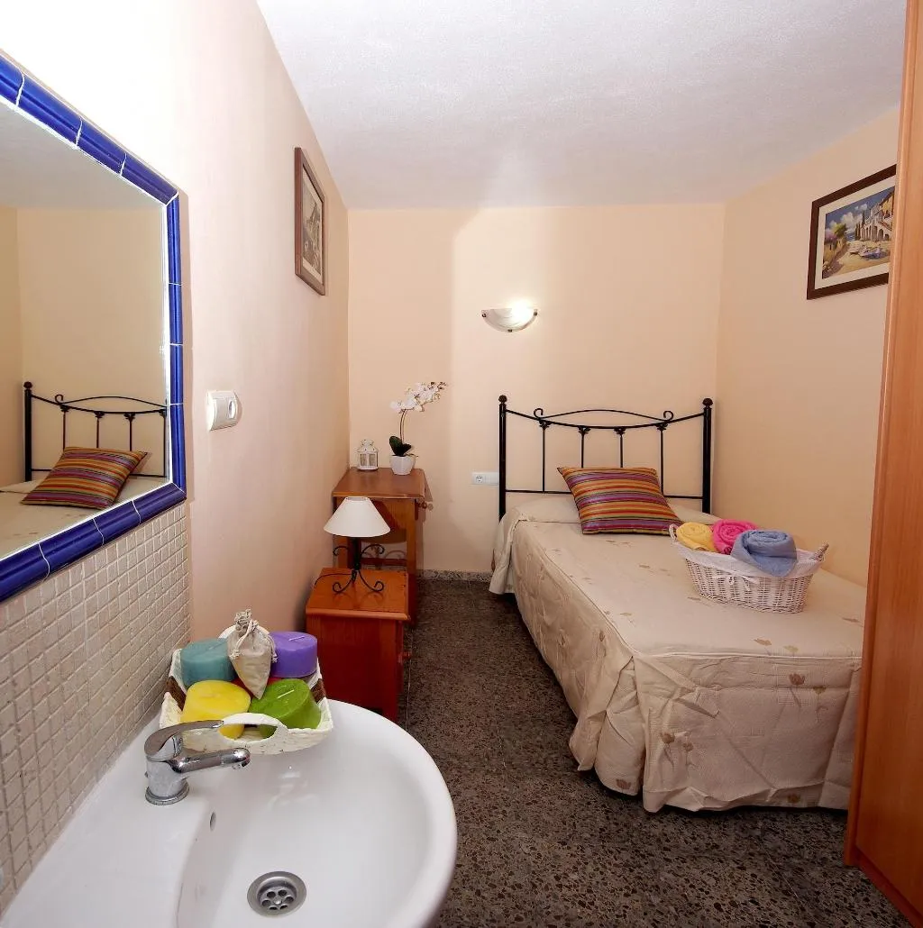 Room, Pension Aduar, Costa Del Sol