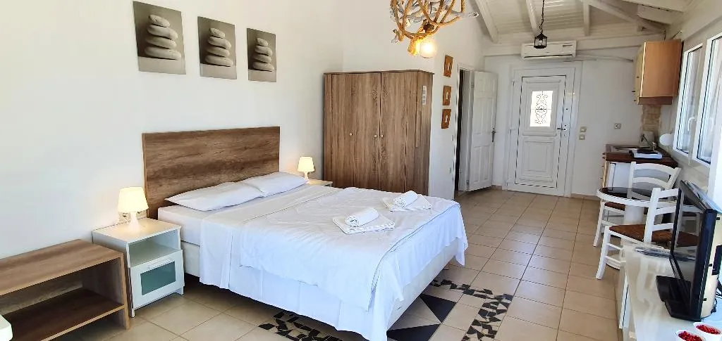 STUDIO OCEAN VIEW ONE BEDROOM Room, Bungalow White Apartments and Suits, Halkidiki