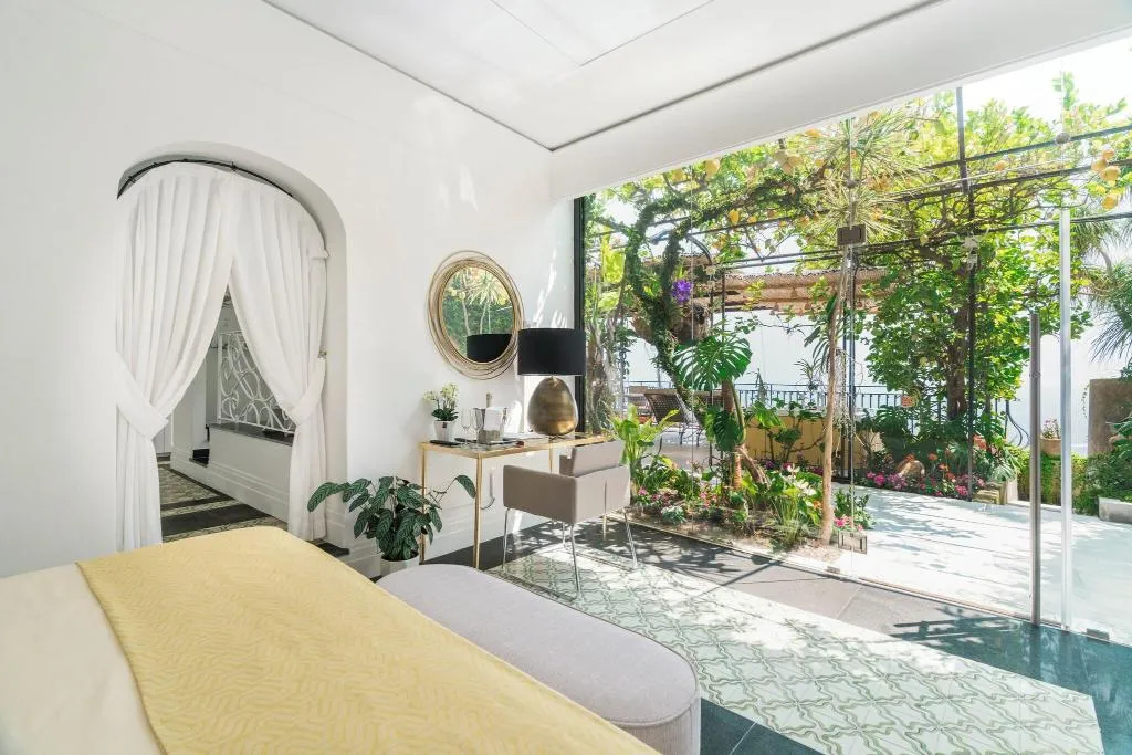 SUITE DELUXE SEA VIEW Room, Villa Magia, Naples