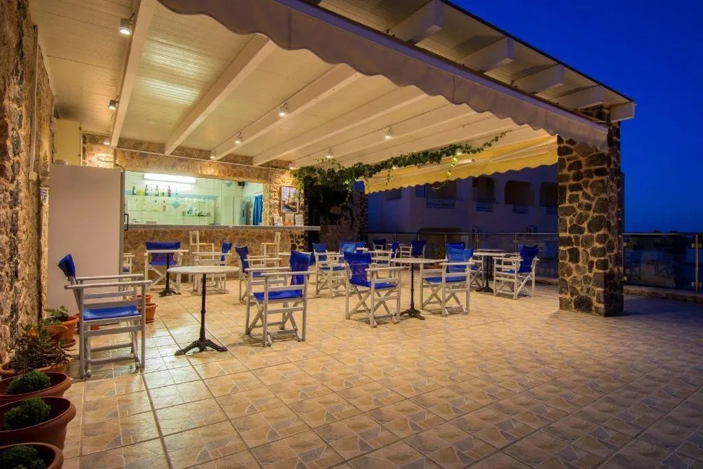 Bar, Fira Calm Hotel, Santorini