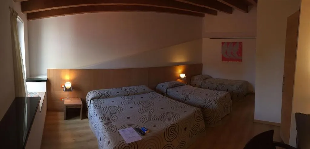 Room, Locanda Al Moro, Catania